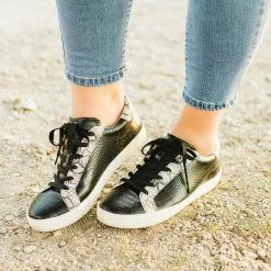 Journee Collection CAMILA STANDARD WIDTH