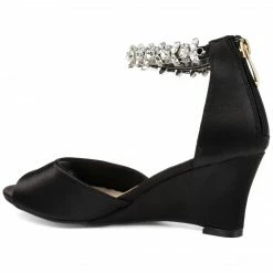 Journee Collection CONNOR Heels