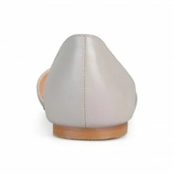 Journee Collection CORTNI STANDARD WIDTH Flats