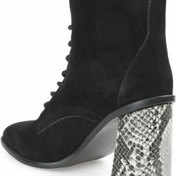 Journee Signature EDDA Booties