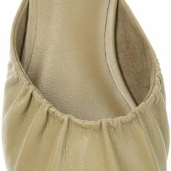 Journee Collection Flats ELIZZA