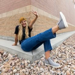 Journee Collection FRANKIE