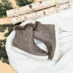 Journee Collection JEZZY Booties