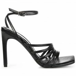 Journee Collection LOUELLA Heels