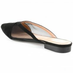 Journee Collection Flats REEO