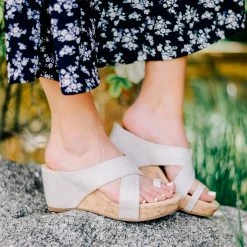 Journee Collection RAYNA