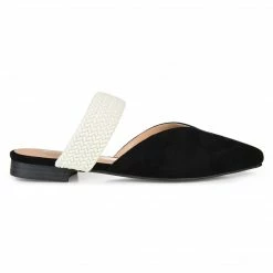 Journee Collection ROXEENE Flats