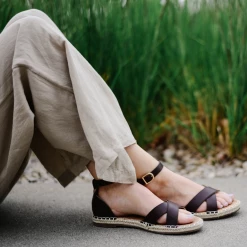 Journee Collection LYDDIA STANDARD WIDTH