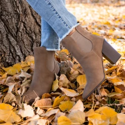 Journee Collection MAXXIE Booties