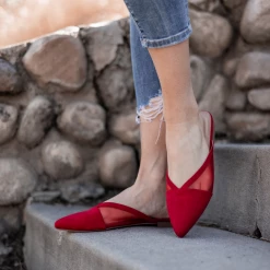 Journee Collection Flats REEO