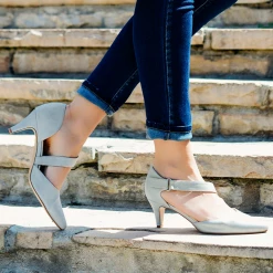 Journee Collection TILLIS