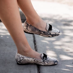 Journee Collection Flats CORDELL