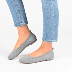 Journee Collection MARYANN Flats