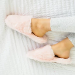 Journee Collection COZEY