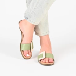 Journee Collection VICTORYA Sandals