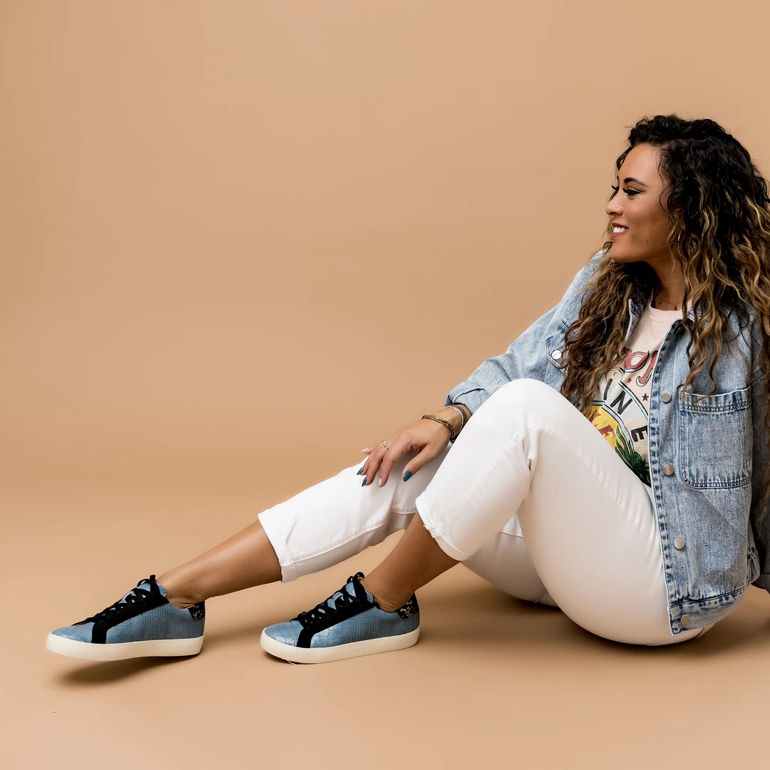 Coupon ๐ Journee Collection ๐ Sneakers CAMILA WIDE WIDTH ๐งจ 2 Journee Collection Sneakers CAMILA WIDE WIDTH