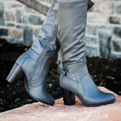 Journee Collection CARVER MEDIUM CALF Boots