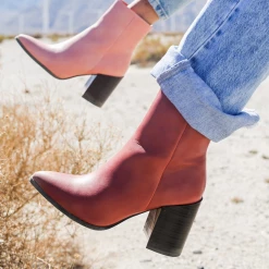 Journee Collection KATHIE