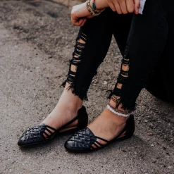 Journee Collection EKKO