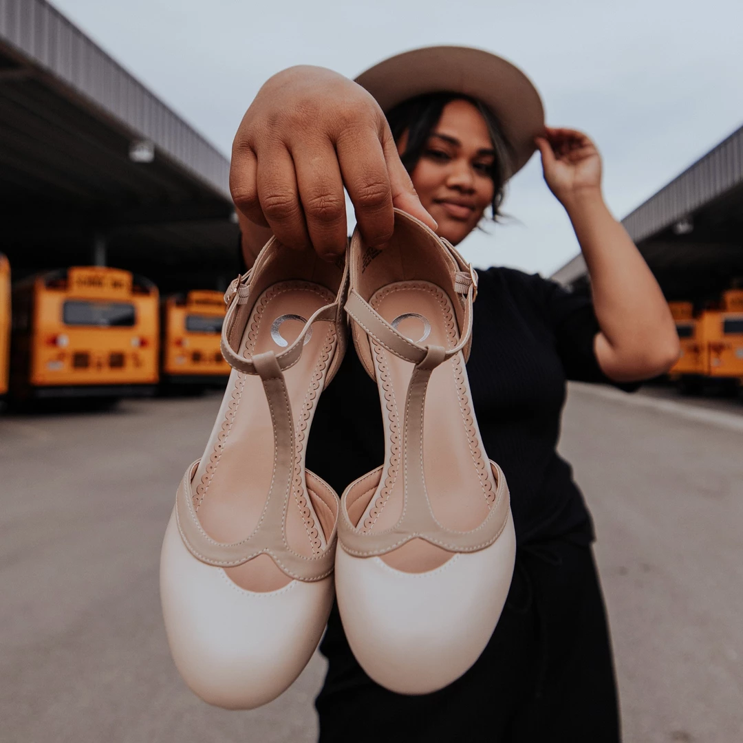 Hot Sale 💯 Journee Collection 👠 Heels OLINA WIDE WIDTH ⌛ 2 Journee Collection Heels OLINA WIDE WIDTH