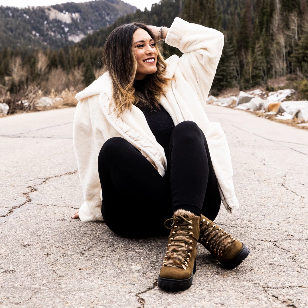 Flash Sale ⌛ Journee Collection Booties TRAIL 🎁 2 Journee Collection Booties TRAIL