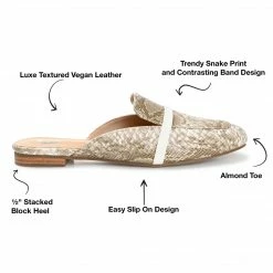 Journee Collection Flats RENEYE