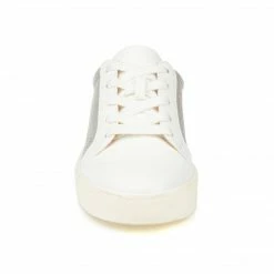 Journee Collection LYNZ STANDARD WIDTH