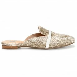 Journee Collection Flats RENEYE