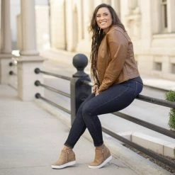 Journee Collection Sneakers REMMY