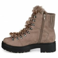 Flash Sale ⌛ Journee Collection Booties TRAIL 🎁 18 Journee Collection Booties TRAIL