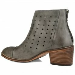 Journee Signature ULIMA Booties