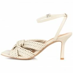 Journee Collection NAOMMI